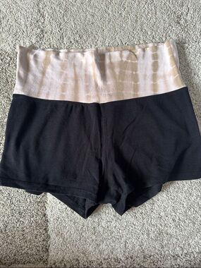 Popular Basics Beige and Black Waistband Shorts